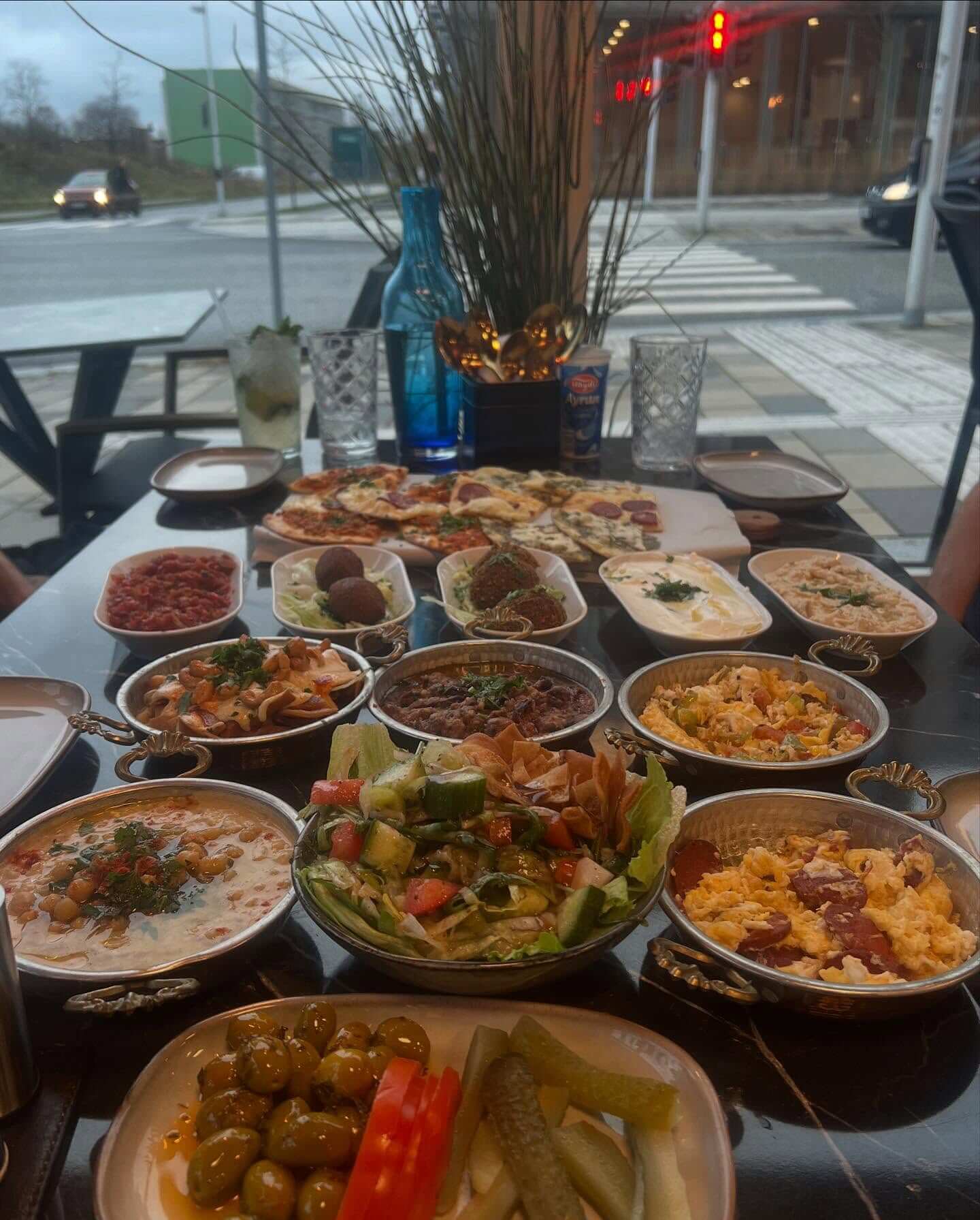 Libanesisk brunch ved Zyara
